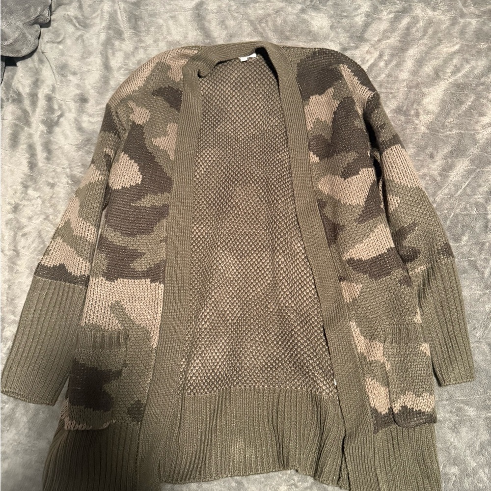 SO Camouflage Open-Front Cardigan